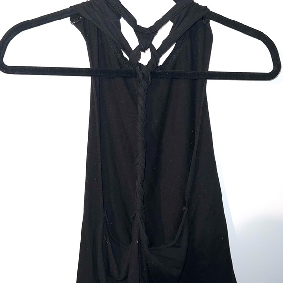 Cutout Tank - Picture 3 of 4